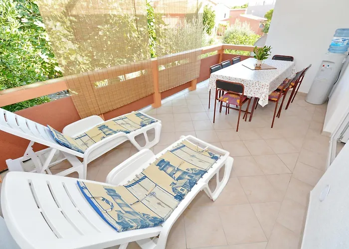 With Parking Space - 10407 Apartment *